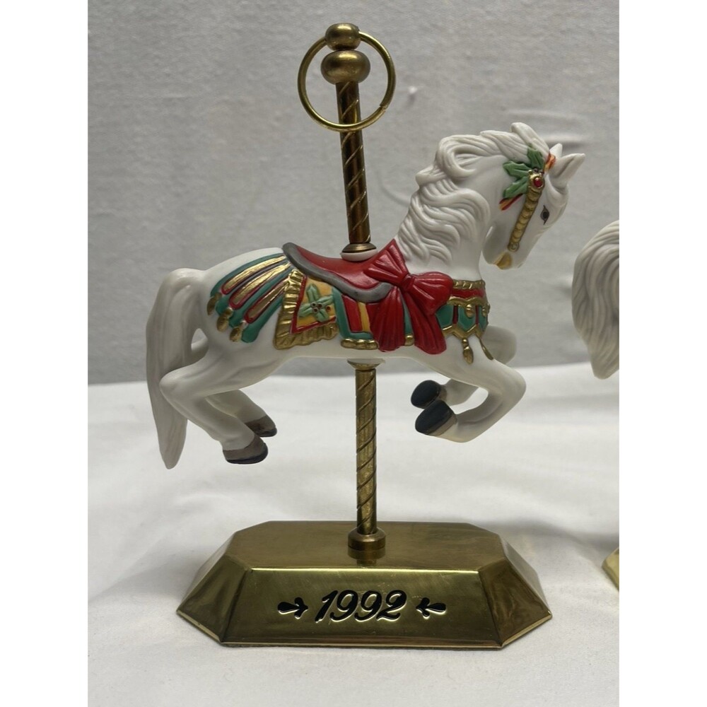 Lot 3 Hallmark Mini Carousel Christmas Horses Ornaments 1992 1993 1995 Christmas - Picture 3 of 13